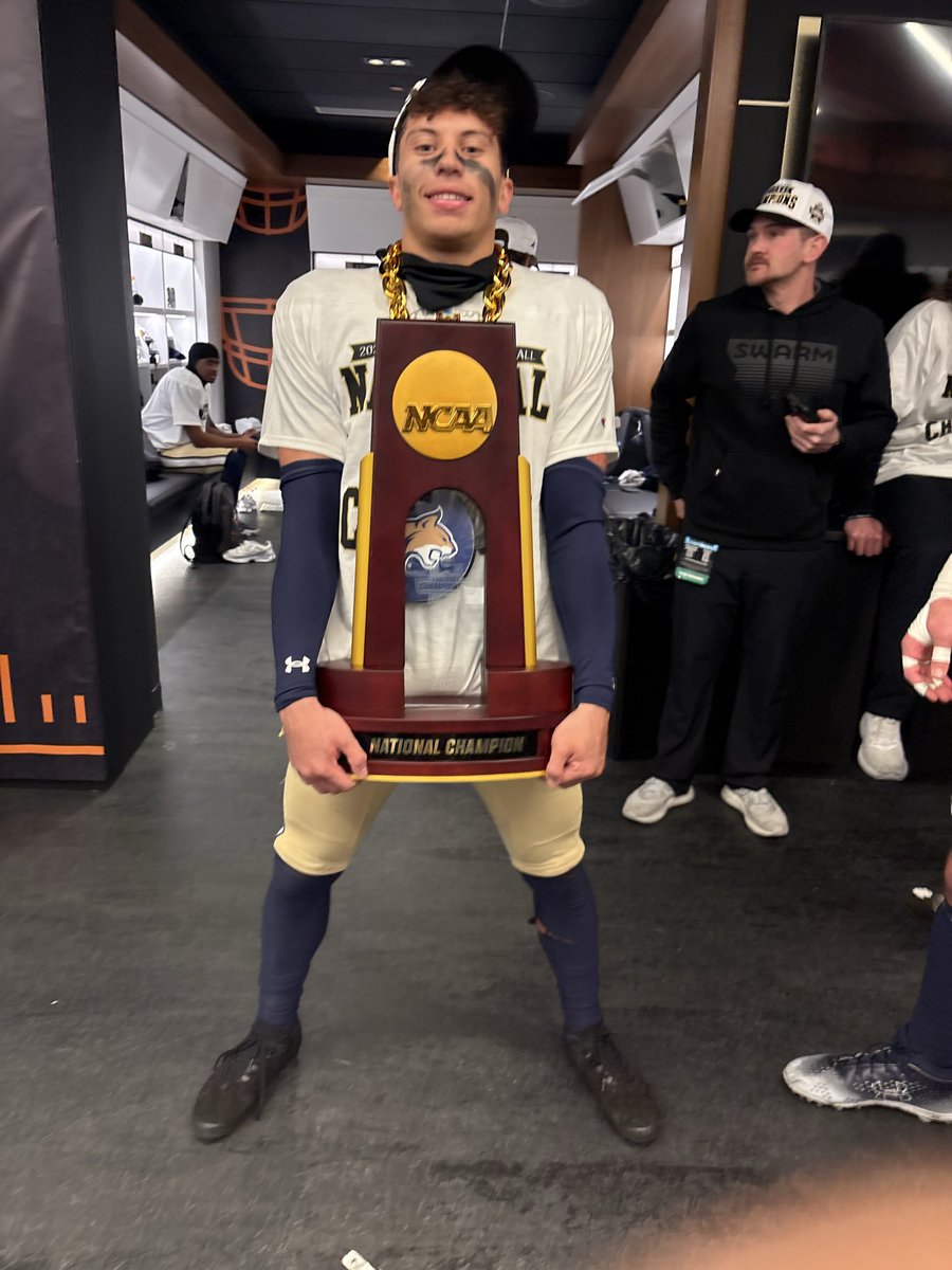 Bryant Meredith tweet media