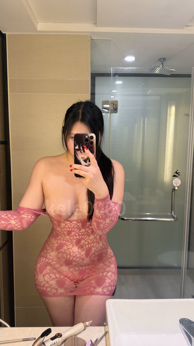 是个每天都需要被肉棒填满的骚货罢了 https://t.co/5vyZHzqVqA