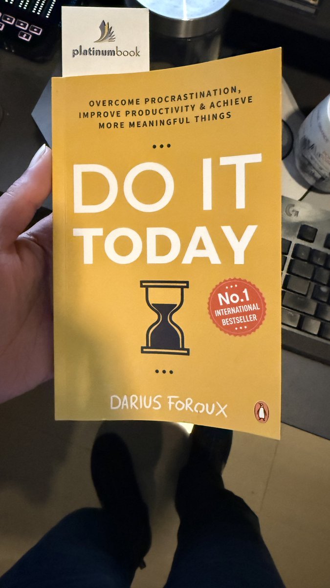 ttv_quartzory's tweet photo. I started reading this book

So far … highly recommend 👍

#book #doittoday #dariusforoux https://t.co/BT27xUd7RC