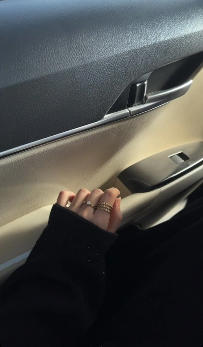 "اللهُم أعطِ كلّ سائلٍ لكَ من الخيّر 
مُراده، وأتنا الحُسنى وزيادة."♥️
#صباح_الخير 
#صباح_الأشياء_المُشرقة 
 #الكلمة_الطيبه