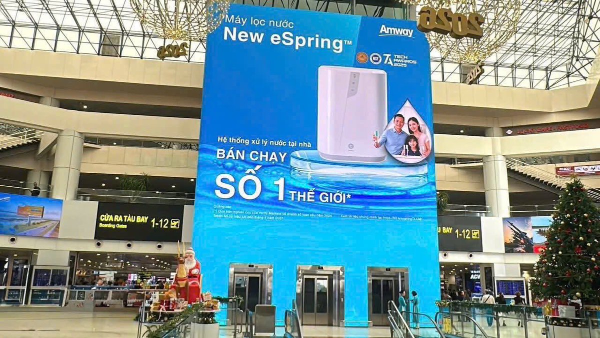 nhatphu_ABO's tweet photo. Máy lọc nước eSpring được bình chọn là thương hiệu Top 1 Gia dụng của năm.
Tại sân bay Nội Bài - Hà Nội, thương hiệu eSpring được chính thức phủ sóng 😃👍
#eSpring #Amway #nuocsach #maylocnuoc https://t.co/MZcqrXA9xB