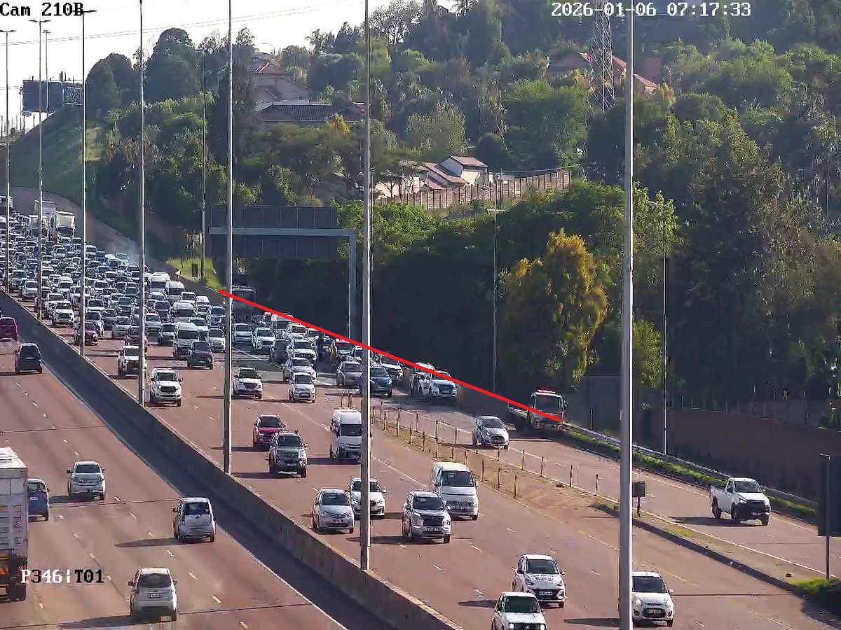 U/D) 26010600022: Crash on N1 Southbound before Flying Saucer I/C