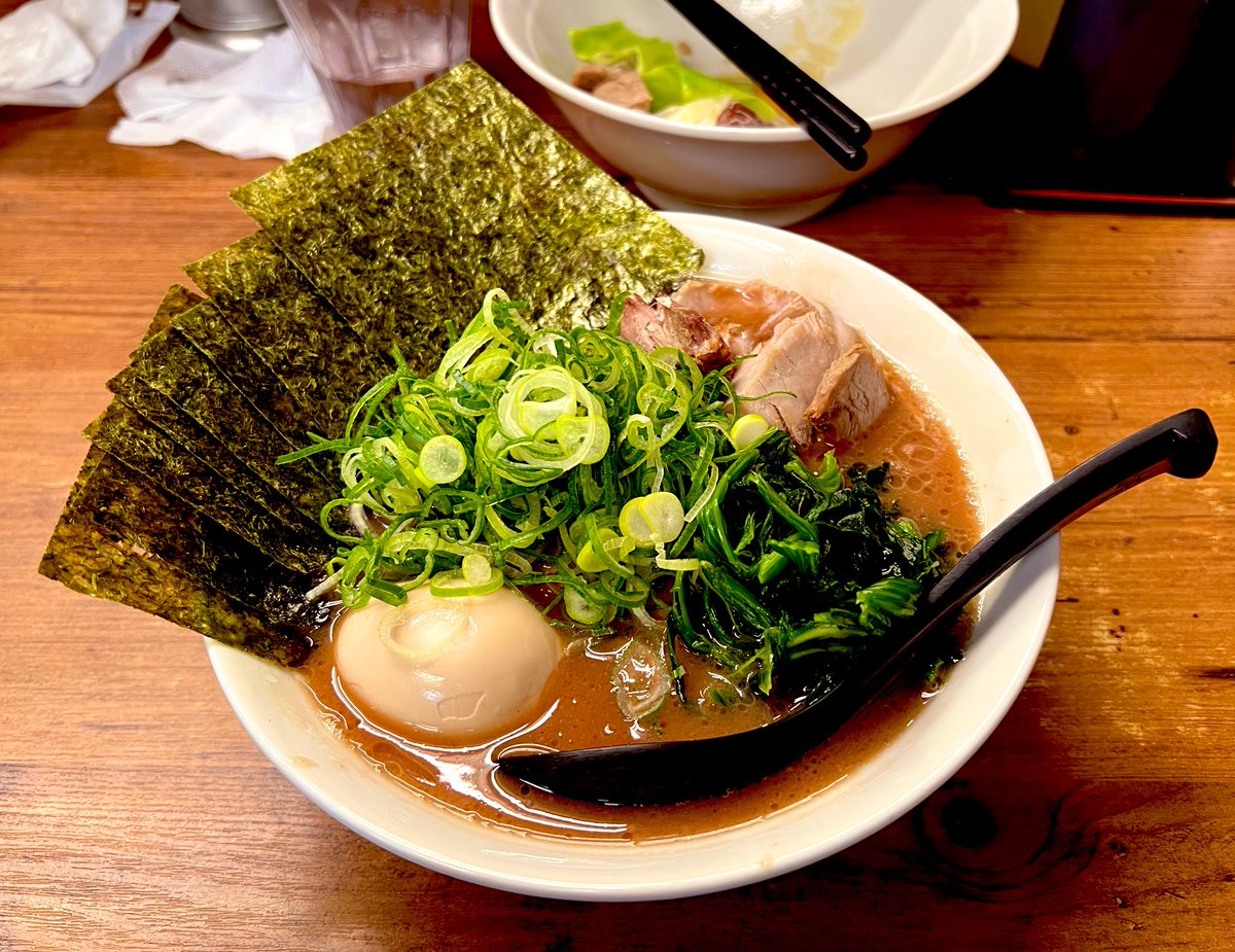 LowFatP's tweet image. ちなみに新年一発目は武道家くった！
特製にしちゃった！ご馳走様です！