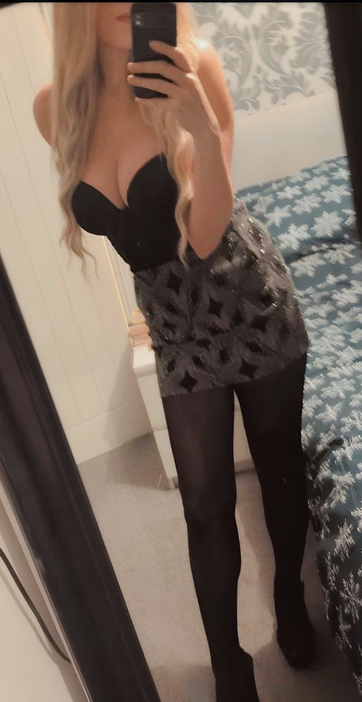 ✨Katy Louise ✨ tweet media