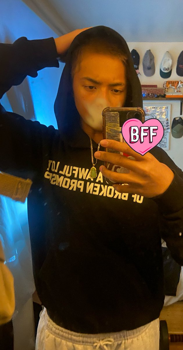 smackwitmak's tweet photo. The dick vs The face😍😍
 #nsfwtwtًً #asiandick #content 
HMU📲📲 https://t.co/Scs0juaFVe