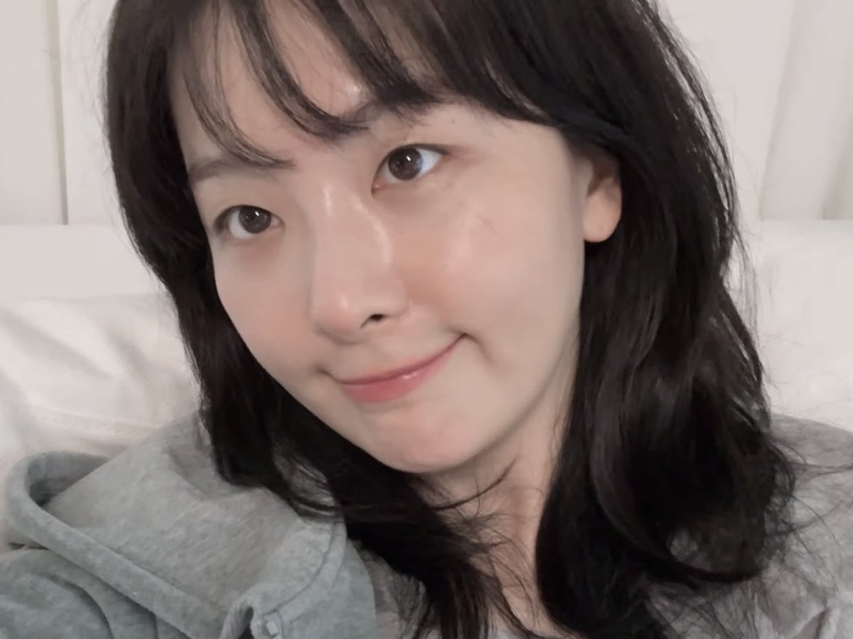 myseulgi0210's tweet image. #SEULGI so cute 🥹😘🐻