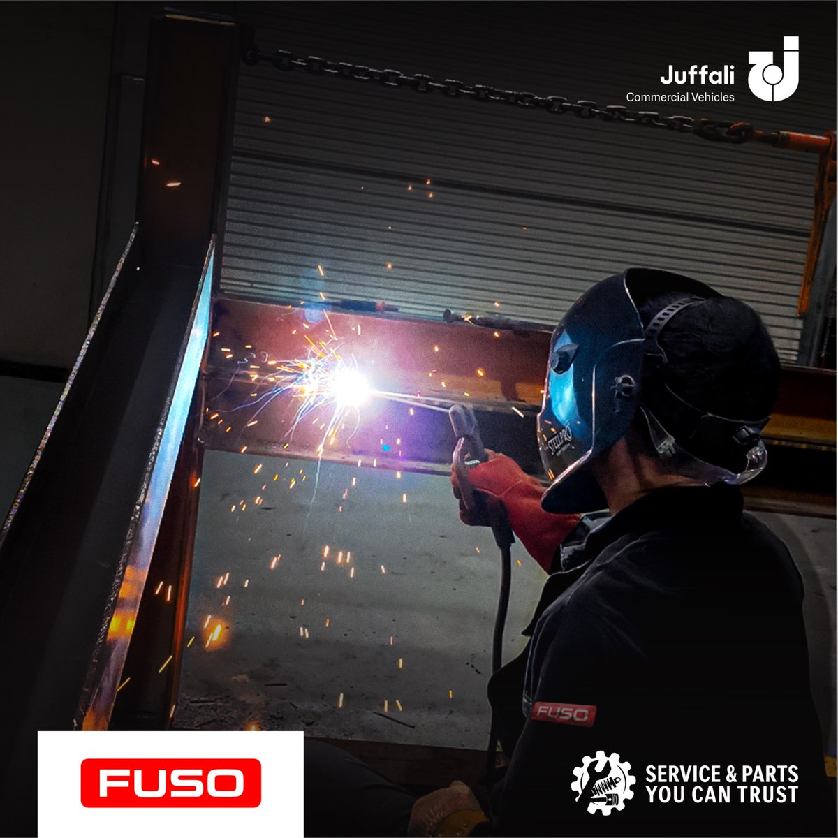 FusoSaudi's tweet image. خدمة موثوقة بكفاءات عالية 🚗
خدمة صيانة #فوزو 🛠️

Reliable Service with High Expertise 🚗
#Fuso service