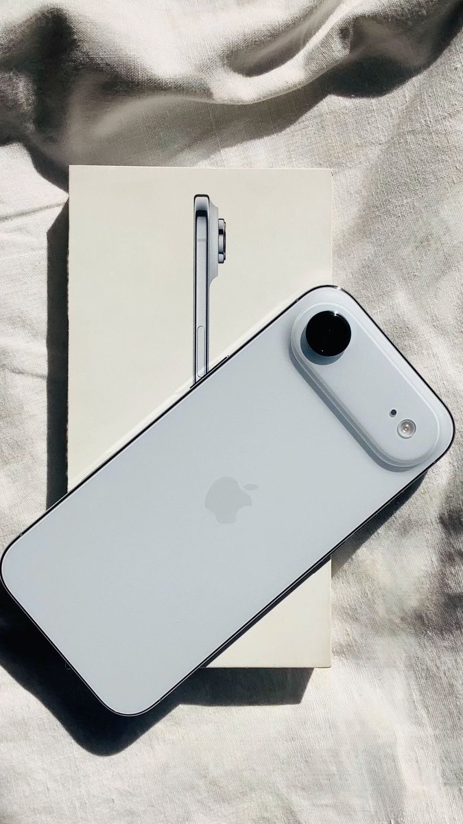 janineeosorio's tweet photo. Thanks Apple! #SmartAppleExpertPerks 💚 https://t.co/1qHymK1GhZ