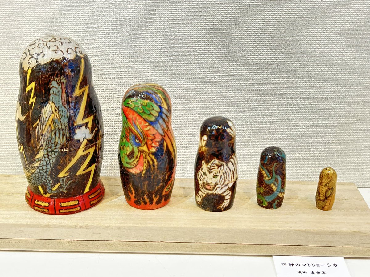 sudanavi's tweet photo. 『おうちに飾る絵展2026』始まりました。今回は2週間の展示です。遊びに来てください。
#グループ展 #イラスト #アート https://t.co/7mmvRjsOe3