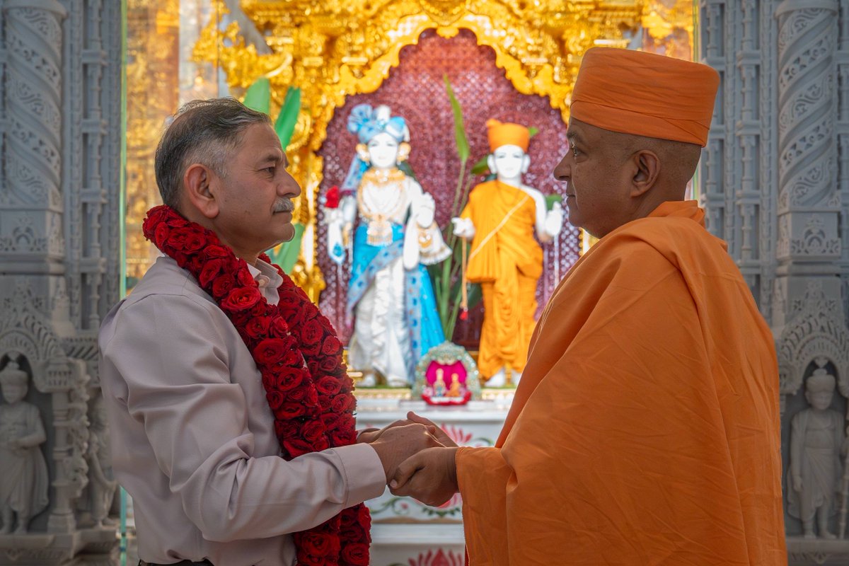 BAPS Hindu Mandir tweet media