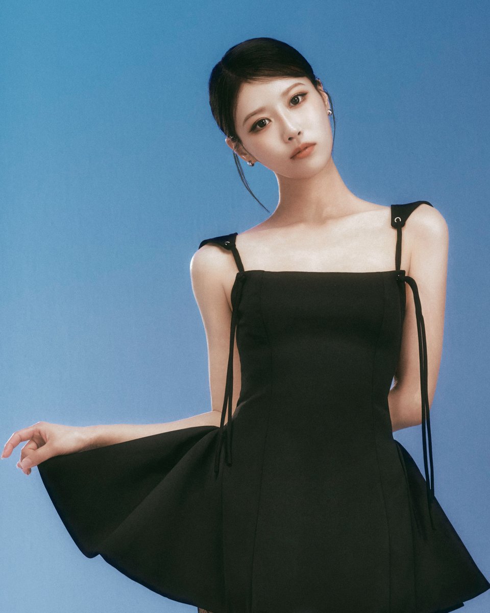 AOMGOFFICIAL's tweet image. [이미주 (Lee Mi Joo)]
New Profile #1

#이미주 #LEEMIJOO
#AOMG