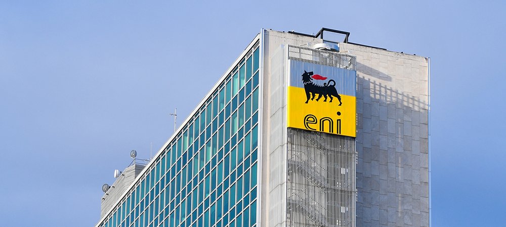 Il petrolio del Venezuela è già di #Trump: Eni rischia di rimetterci 3 miliardi. Da marzo 2025, infatti, il veto Usa all’export vale solo per le compagnie europee. Ben prima del blitz che ha rovesciato #Maduro ha fatto da apripista l’americana #Chevron, unica società libera di