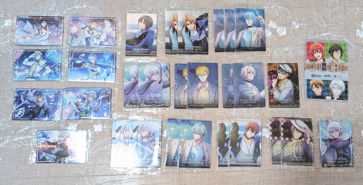 【交換】アイドリッシュセブン アイナナ ウエハース26 ウエハース

譲：✿一織 三月 環 ✿壮五 ナギ 天 ☆百 千 ☆悠 トウマ 虎於 巳波
求：大和 陸 楽 龍之介

＊郵送
＊同種同士
＊✿⇔陸 ☆⇔楽優先
検索からもお気軽にお声掛けください🌸