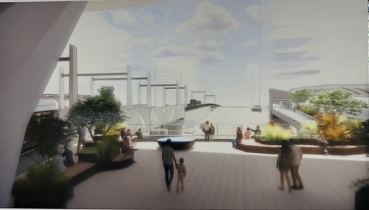 ミナモア2階にある「miobyDOTS（ミオバイドッツ）」から、広島駅南口の眺め。
今年の春頃供用開始のAペデストリアンデッキと、広電の軌道の間には28年春頃を目処に広場が整備される予定です！
大屋根完成後は、この場所からの景色は一変しそうですね！