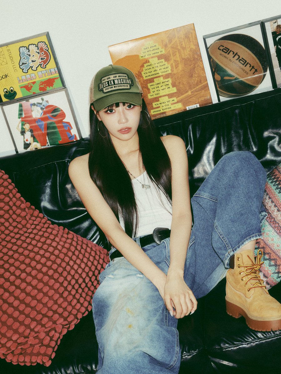 AOMGOFFICIAL's tweet photo. https://t.co/hxsohPQmIH