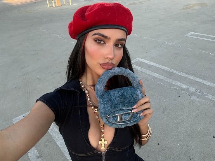 ems ᴹ♚ᴶ tweet media