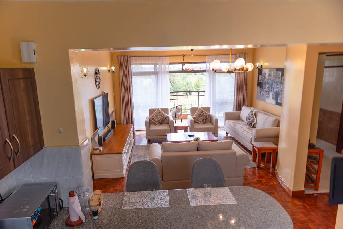 NimmohsHomeStay's tweet image. Mt Kenya hike coming up? Tip:Book a solid Nanyuki base for recovery. Nothing beats a clean, comfy spot after summit day!  Our units are trail-ready, affordable rates live now   Secure yours: nimmohs.co.ke 
#TipTuesday 
#MtKenyaHiking #NimmohsHomeStays #AdventureKenya