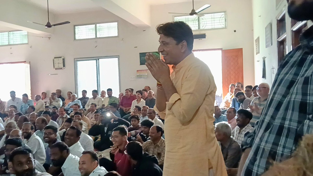 कटंगी नगर में पधारे चर्या शिरोमणी अध्यात्म योगी, आचार्यश्री विशुद्धसागर जी महाराज के दर्शन कर उनका सान्निध्य और आशीर्वाद प्राप्त किया। इस अवसर पर उनके प्रेरक और मार्गदर्शक वचनों को आत्मसात करने का भी सौभाग्य प्राप्त हुआ।