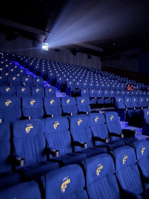 itz_chillax's tweet image. 2 new multiplexes opening for Jananayagan

Rakki cinemas - 6 screens 
7 screens cinemas - 5 screens 

Rakki is the first to have EPIQ screen in chennai

Hopefully FIRST SHOW IN CHENNAI - 7 AM

Kilambakkam                                  Kelambakkam