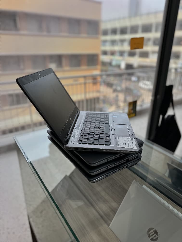 BalicSnr's tweet photo. I SELL LAPTOPS FROM AS LOW AS 400k https://t.co/O2If1uWJKw
