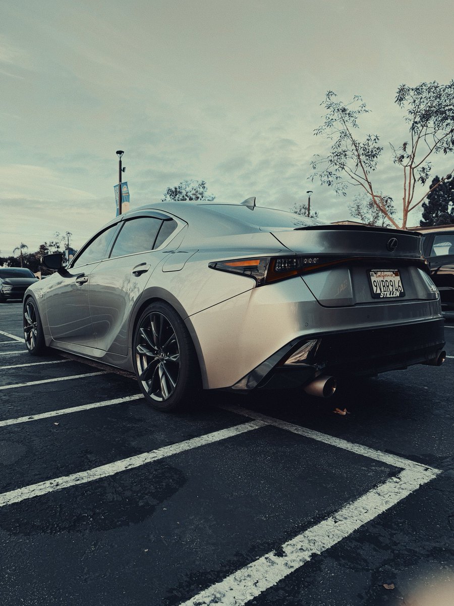 davidespinalts's tweet photo. #lexus #lexusis350 #is350 #is #stance https://t.co/0n2NeKSxcr