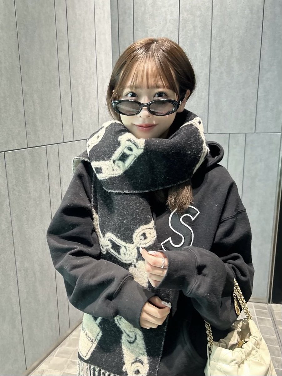 甘えビューゴー🦐🩵ᩚ🩵ᩚ🩵ᩚ (@momoko3tsukino3) / Posts / X