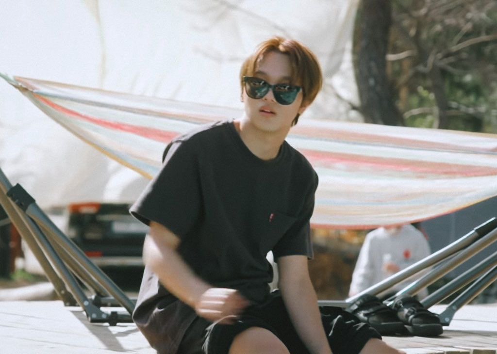 ป๊าดดด จิ๊ๆๆๆ เบาๆหน่อยแม่คุณ แฟนนั่งอยู่นี้