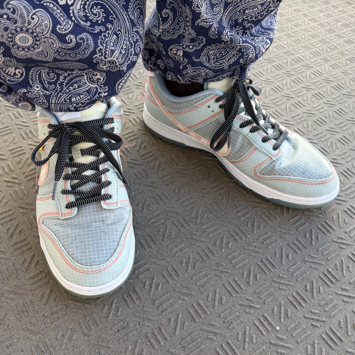 Zz_SPEC_TRUM_zZ's tweet image. 私事ではございますが、1/11〜1/14まで大阪に帰省します🫡
すでに何件か予定が入っておりますが、家族との時間、行ってみたいところに行くなど充実した4日間にしたい🤩
今のところ13日がノープラン🫣

@relation_r
@Snkrs_warrior 
@SWUN2022 
@hanchikaLab 
#SWUN