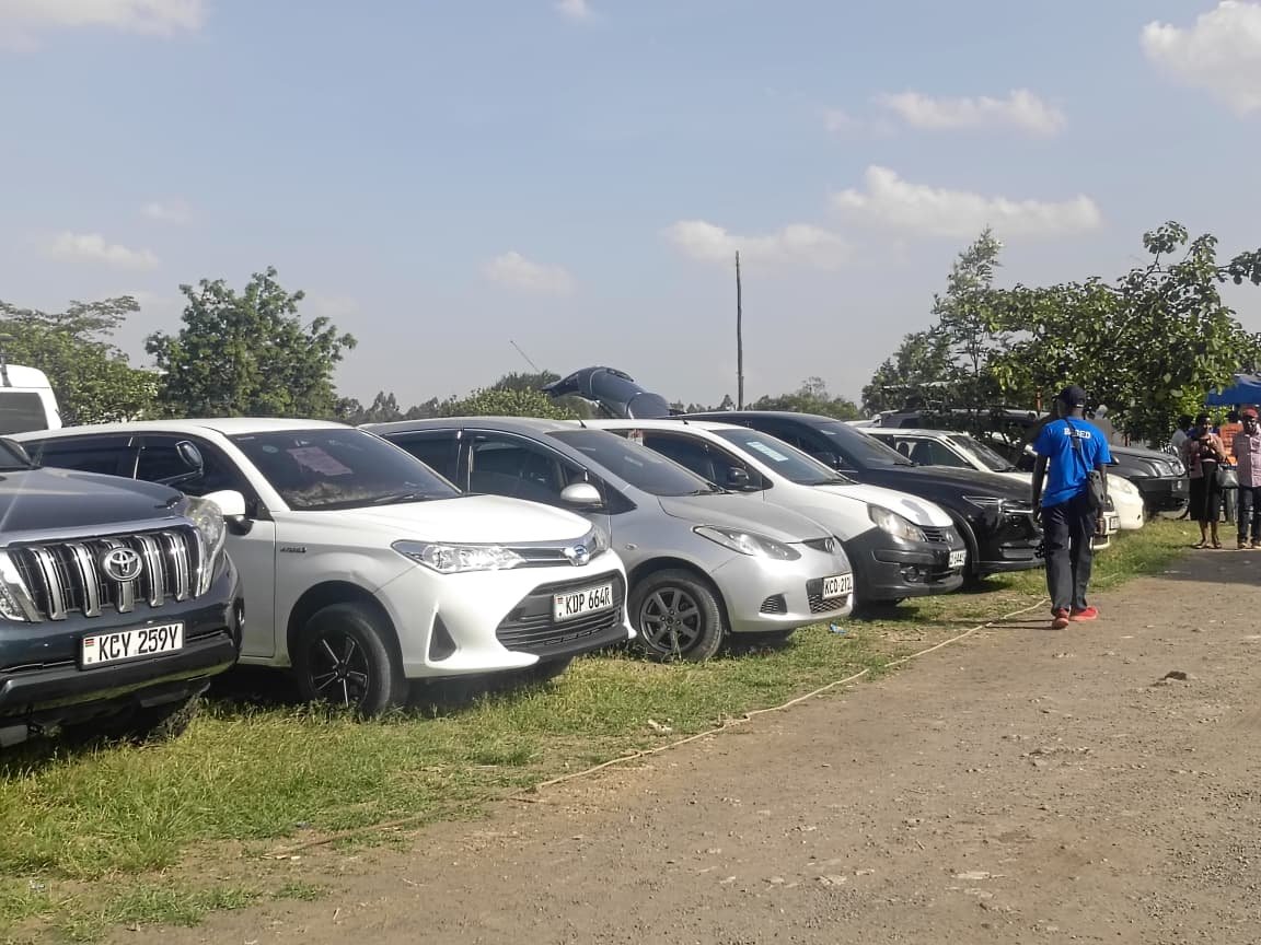 KabaKenya's tweet image. Smart buyers know: January = best deals.
Come compare cars at The Car Bazaar!
#carbazaar