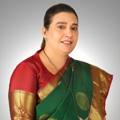 Ridarashid's tweet photo. #NewProfilePic https://t.co/wm5lT9lOuK