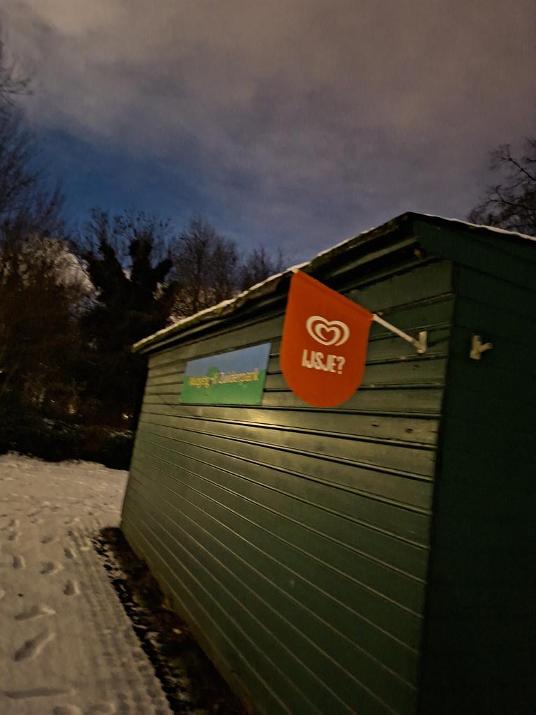 RaafRob's tweet image. Onderweg toch maar ijsje genomen 🤣💛💚