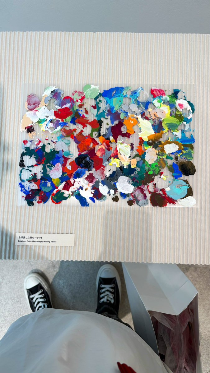 TAI_HOMMEPLI's tweet photo. お店で展示のこと教えてもらって購入したその足で青山→銀座に移動

知れば知るほど付加価値ついて欲しくなる魔法🪄✨

HOMME PLISSÉ ISSEY MIYAKE特別展示「Amid Impasto of Horizons ��積み重なる地平—」
ISSEY MIYAKE GINZA / 445 CUBE https://t.co/YUCiZ6y81J