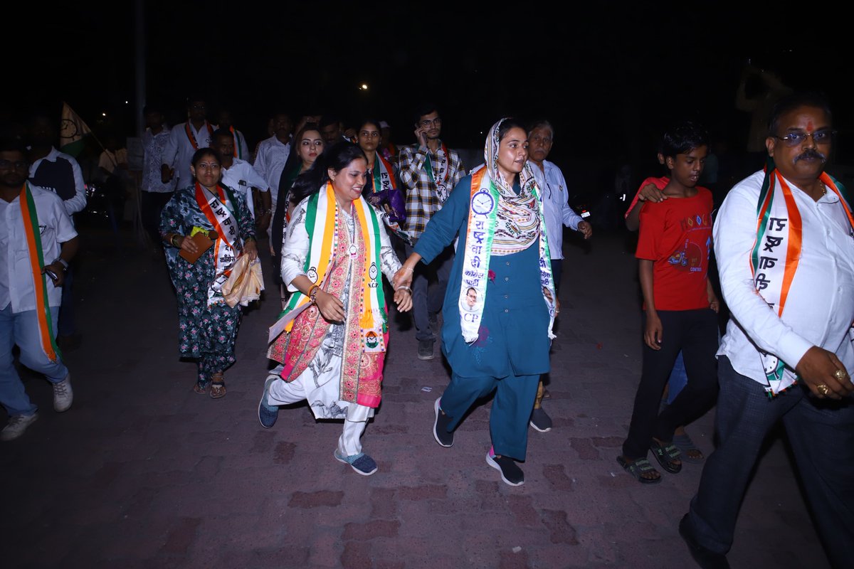 sanamalikshaikh's tweet photo. प्रभाग क्र. १४७ च्या उमेदवार कु. अंकिता संदिप द्रवे यांच्या प्रचारार्थ वॉर्डात प्रचार रॅली काढून त्यांना मोठ्या बहुमताने विजयी करण्याचे आवाहन केले.
#Ward147 #NCP #SanaMalikShaikh #PracharRally #Anushaktinagar https://t.co/nkfJoyTW1R