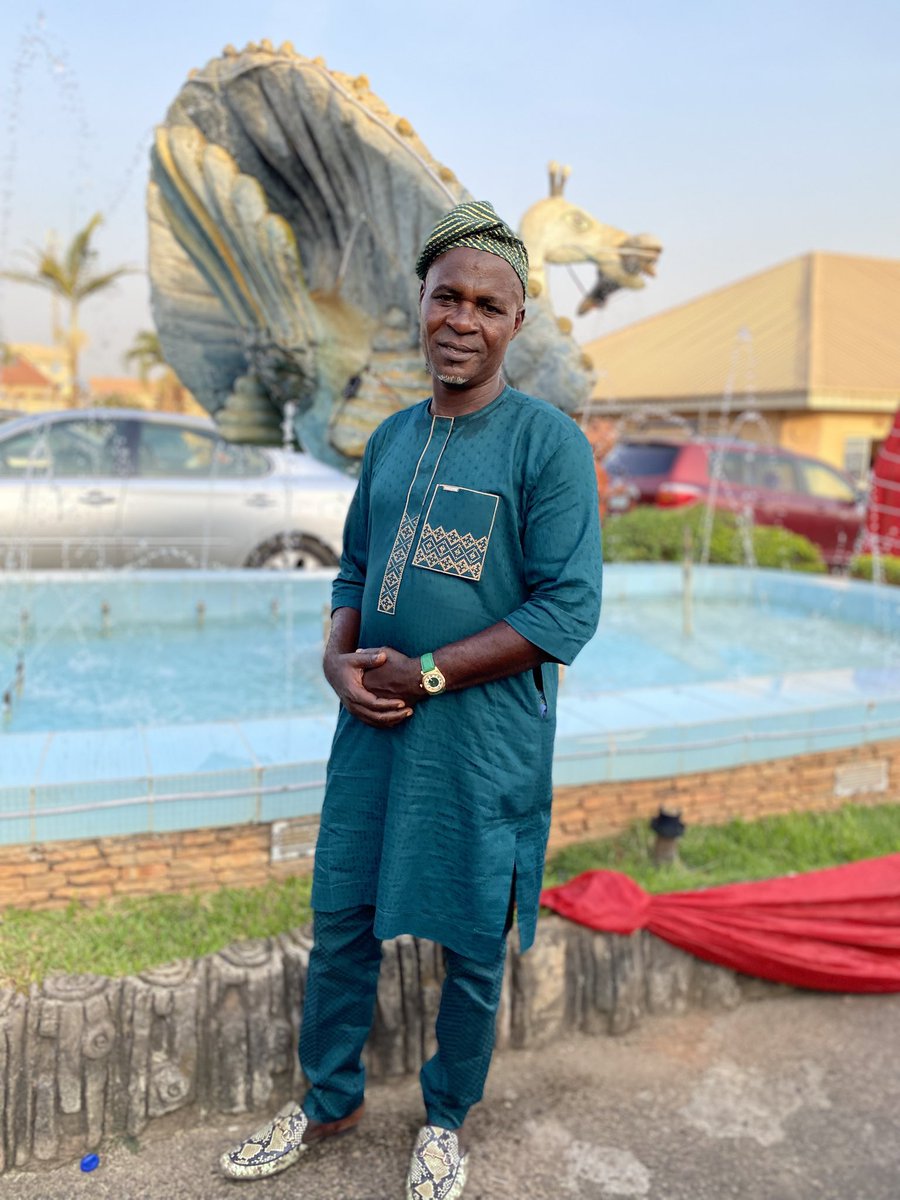 anike_akoriola's tweet photo. My Dad is 56 today and I thought to remind you that he supplies bags of beans to retailers, wholesalers and end users. 

📍LS Venture, Shop 294, block F, Bodija Market, Ibadan
📞+234 810 036 4268

If this cross your TL, kindly say a prayer for him and repost for his customers. https://t.co/MtahH8E6De