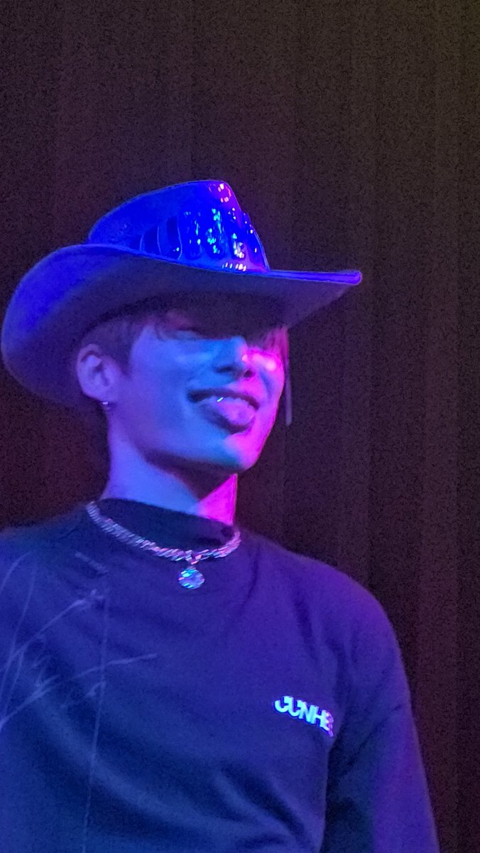 Sundayroha's tweet image. THESE JUNHEE PICS I TOOK ARE GOLD!!! 

#JUNHEE #준희 #박준희 #ジュンヒ #ParkJunhee #ACE #에이스  #JUNHEETourinUS #IntotheOcean #JUNHEEinDallas