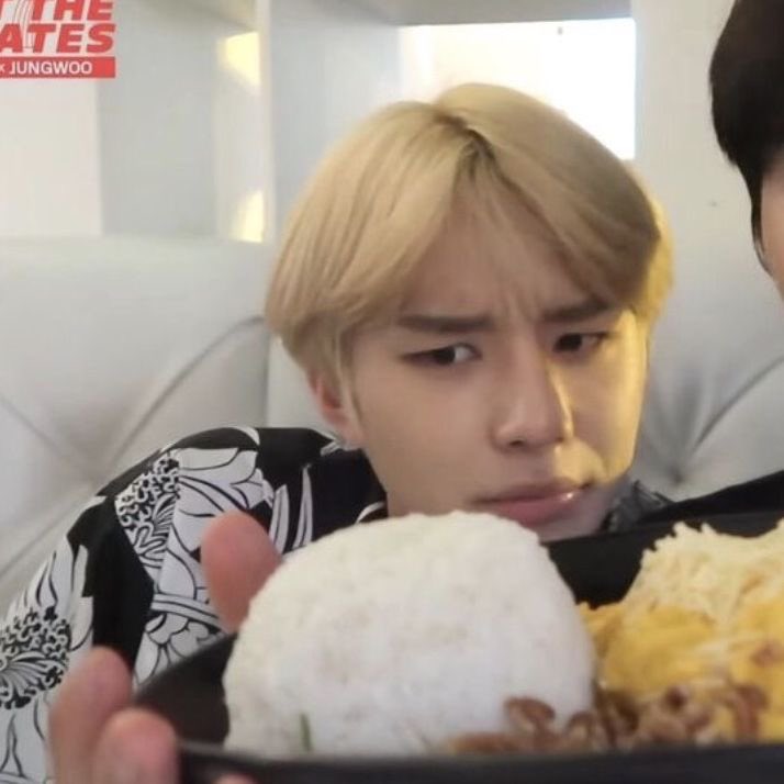 기여움 진짜 귀여움 저화질 속 정우가 최고임