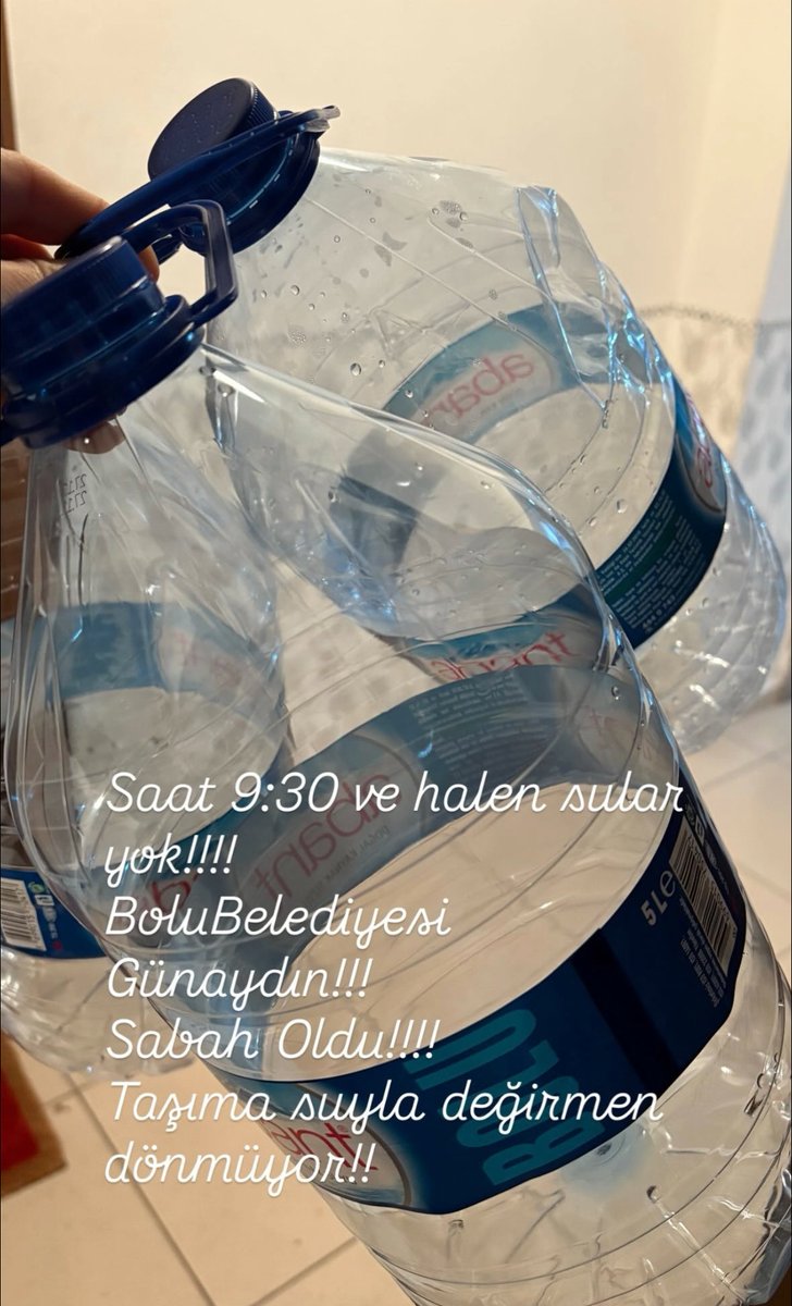 #Bolu #Belediyesi #Karla #mücadele edemezken ,bu #sabah büyük bir #şokla uyandı!
#Sular #yok! 
#Taşıma #suyla #değirmen #dönmüyor !
Yıl 2026 #Kar #kürüme #temizleme #sıfır
Suyun bol oldğ yerde su #ucuz olacak derken en #pahalı #suyu #kullanan #Bolulular şimdi #susuz kaldı!