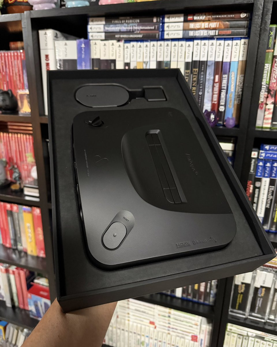 AdrianHayabusa's tweet photo. Se me había pasado contarles que en @BRCDEvg #RGF4 me armé mi Analogue 3D con mis amigos de @GeekVgToys 👌🏼✨
Sé que ya pasaron unas semanas pero cuéntenme ¿Qué se armaron ustedes en el evento de fin de año? https://t.co/fIKX0HXP5G