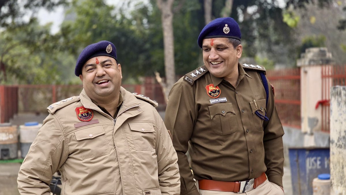 Akhilkumarboxer's tweet photo. वाणी, व्यवहार और विचार आपकी अपनी कंपनी के प्रोडक्टस हैंl जितनी क्वालिटी अच्छी रखोगे उतनी क़ीमत अच्छी मिलेगीl
#DoGoodHaveGood
#WillToWin https://t.co/dcp7n5Nep5