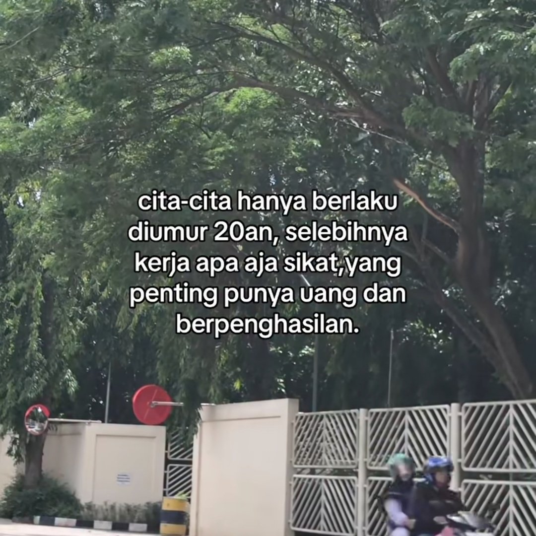 pocomnkg (@mhdarieff_) on Twitter photo 