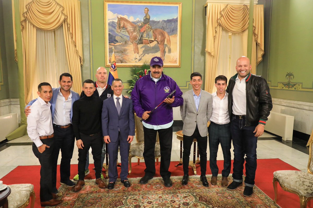 E3%83%96%E3%83%AA%E3%83%BC%E3%83%80%E3%83%BC%E3%82%BA%E3%82%AB%E3