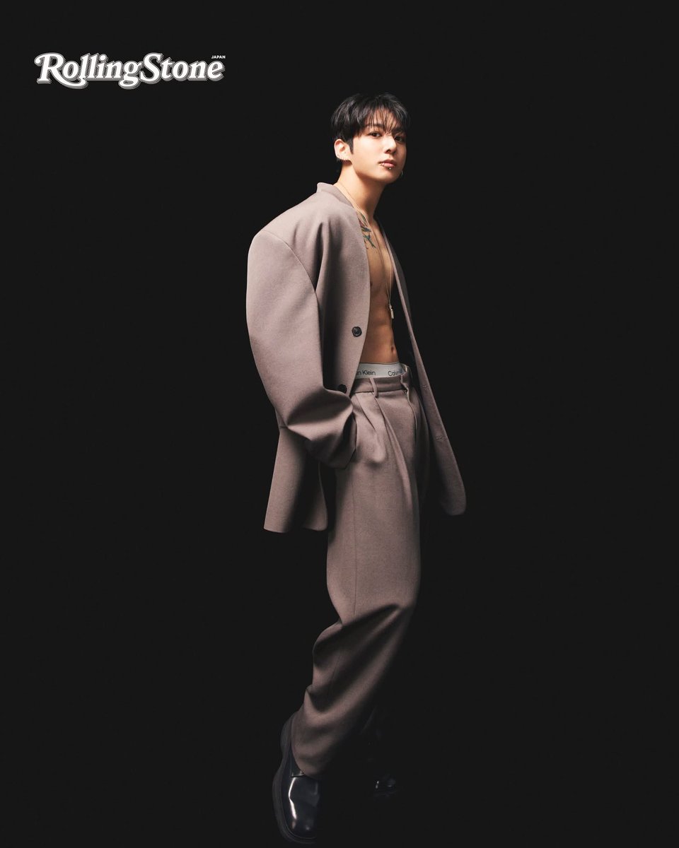 #JungKook reflects on his journey from maknae to solo artist; shares the self-care routine that keeps him sane; and reveals how his spell away from music stoked his passion for it once more.

Story by Cristal Bell
Photography by Tayo Kuku Jr.

rollingstonephilippines.com/music/jung-koo…