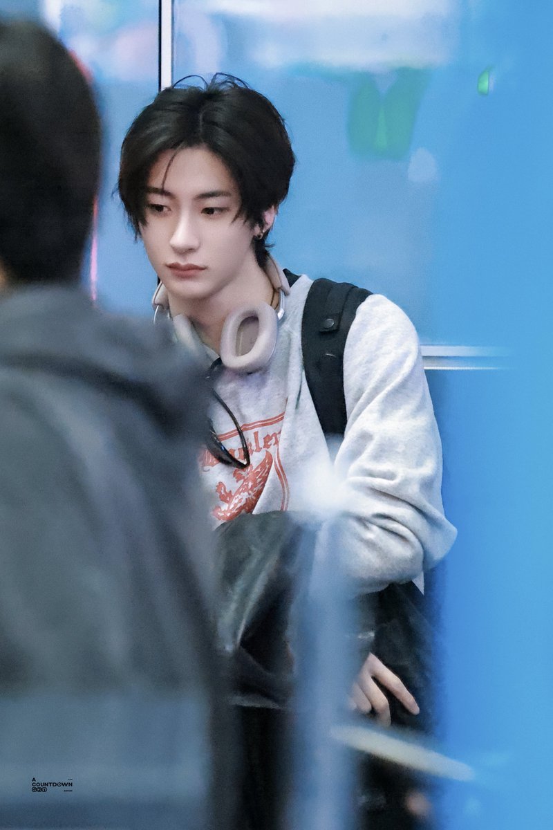 ACOUNTDOWN321's tweet image. 260105 LAS

#ANTON #앤톤 #찬영 #RIIZE #라이즈