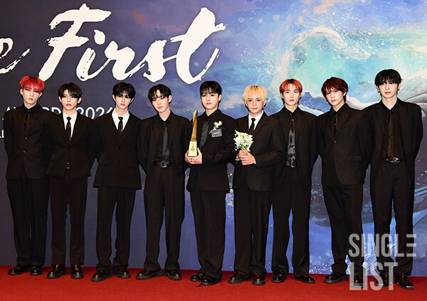 [포토] 소디엑 '인도네시아 남자아이돌 라이징 스타'

#소디엑 
#XODIAC 
<a href="/XODIACOfficial/">XODIAC Official</a>
#렉스 #현식 #자얀 #범수 
#웨인 #규민 #씽 #다빈 #리오
#2026대한민국퍼스트브랜드대상  
⬇관련기사⬇ 
slist.kr/news/articleVi…