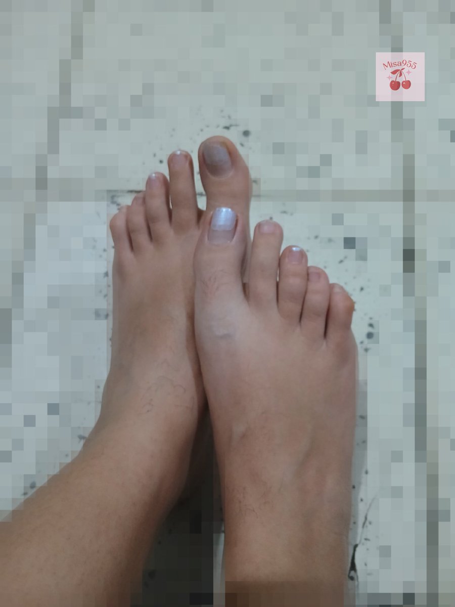misa955_'s tweet photo. Ya me urge darle amor a mis pies 🥺 https://t.co/DrUVGwUUF2