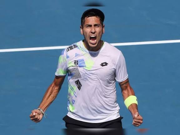 TipsterCharliee's tweet photo. Tabilo A ML 🎾🔥
Backing Alejandro Tabilo to win — strong lefty game, confidence high, and great value on the moneyline.
Let’s cash 💰
#Tabilo #AlejandroTabilo #TennisPicks #ATP #MatchWinner #BettingTips #ML https://t.co/rokNwC8wNg