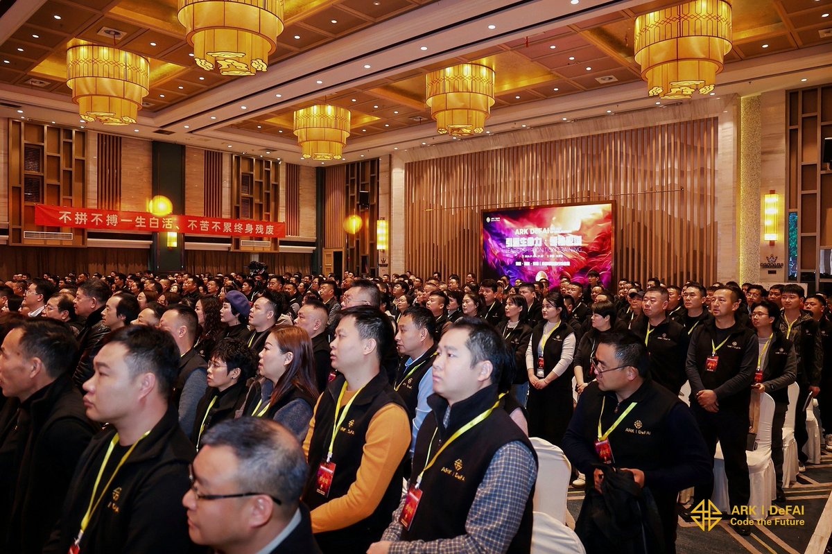 x.com/BitcoinJunkies…