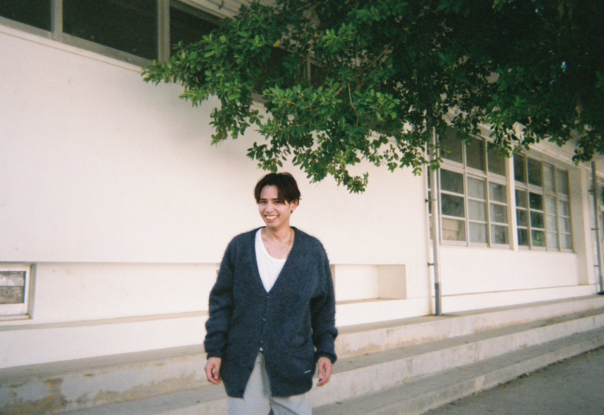 𝑴𝒆𝒓𝒓𝒚 𝑪𝒉𝒓𝒊𝒔𝒕𝒎𝒂𝒔🐿️🎄🎅🏻✨

🔗lit.link/kentabook

#神谷健太
#光と影
#神谷健太1st写真集
#THERAMPAGE 
#MA55IVE