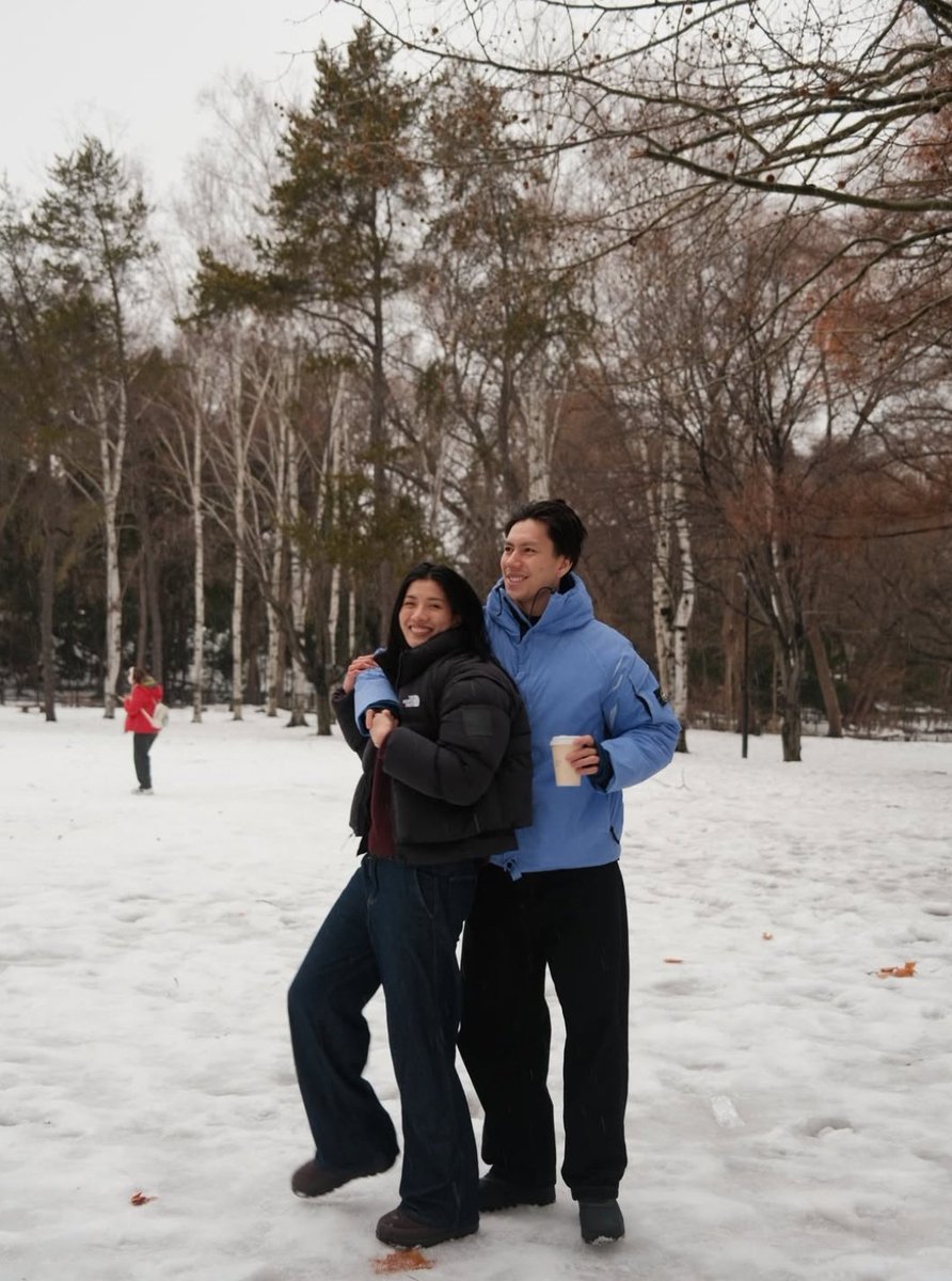 junkpies's tweet image. locked in for life