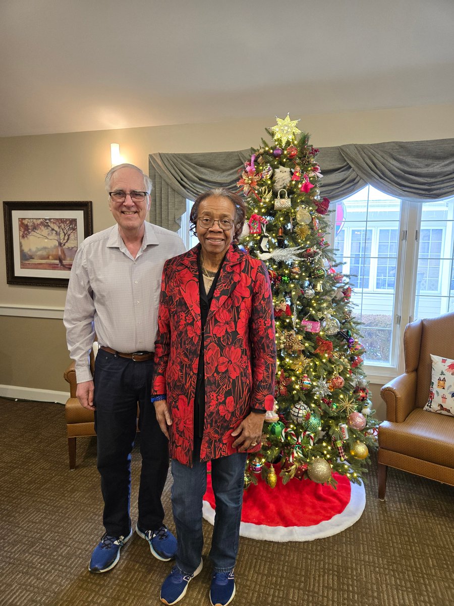 TimThomasma's tweet photo. Joy, peace and love to all! That's what we have as my wife Teresa goes through Alzheimer's, thanks to so many people who help us. https://t.co/hmwvUTphBk